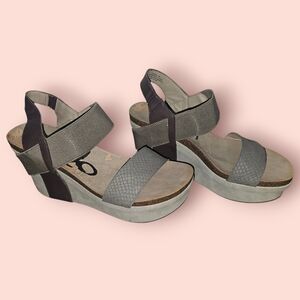 Strappy Platform Sandals